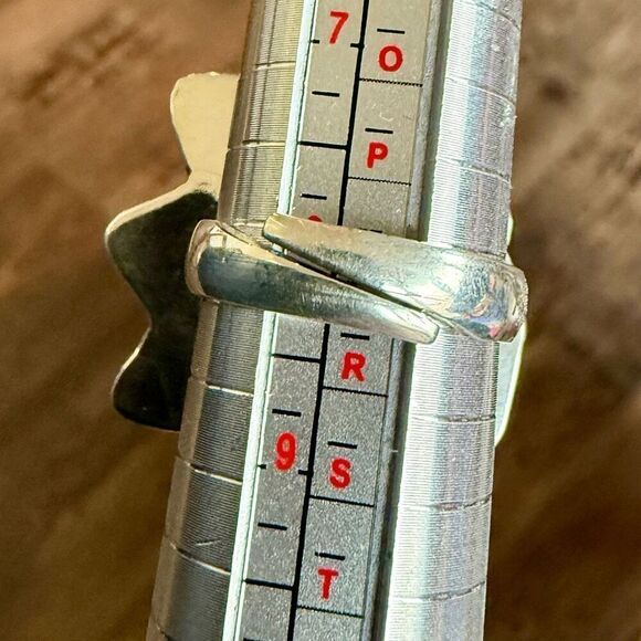 Carved Green Onyx Gemstone Sterling Silver Jewelry Adjustable Statement Ring - Picture 5 of 7